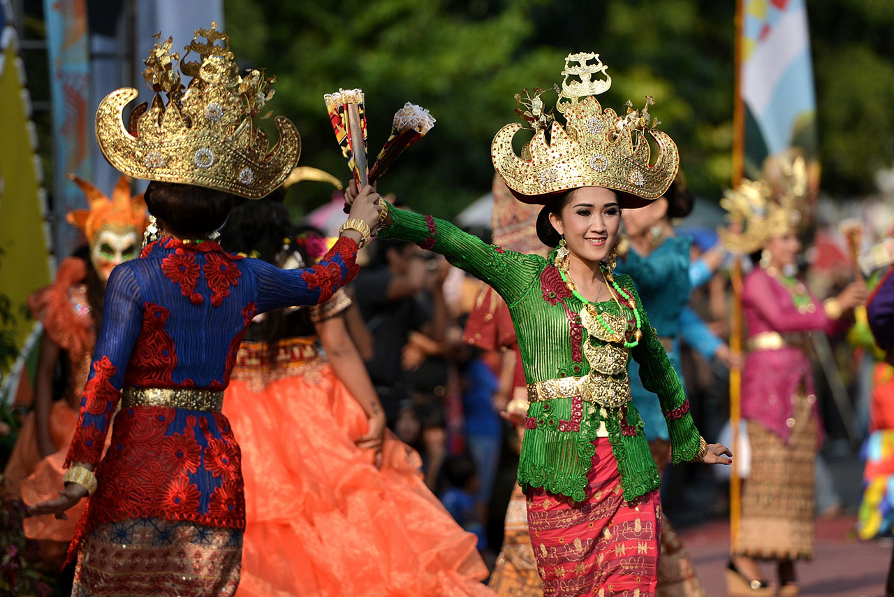 Pawai Budaya - Festival Krakatau 2015 - 1