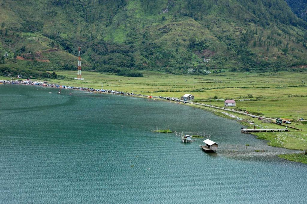 danau lut tawar - tempat wisata di takengon - yopie pangkey - 10